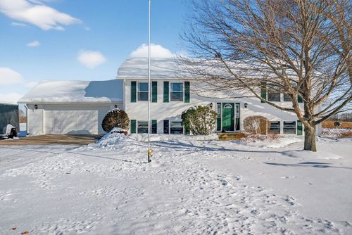 2420 N Dwight Rd, Morris, IL, 60450-8383 | Card Image