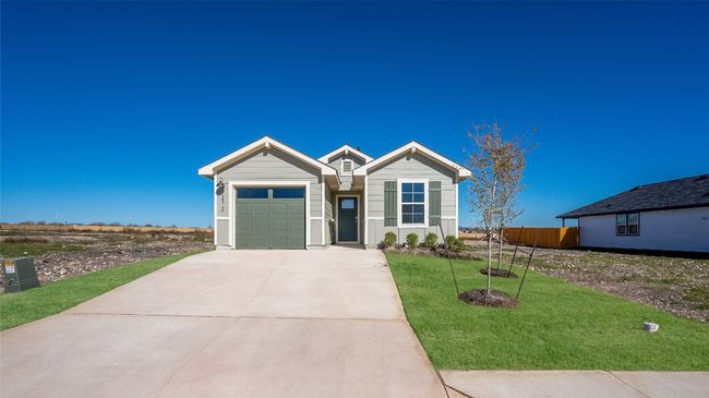 177 Celosia Loop, House other with 3 bedrooms, 2 bathrooms and 1 parking in Uhland TX | Image 4