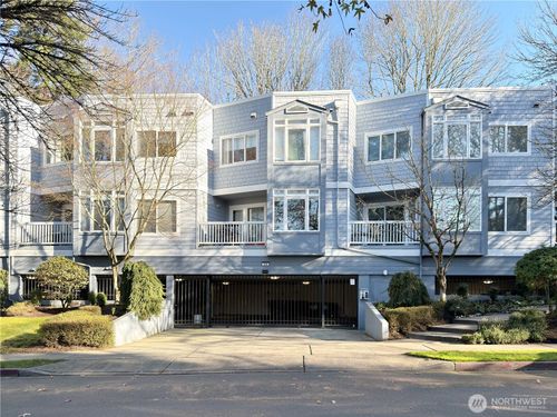 apt-4-210 10th St, Kirkland, WA, 98033-6361 | Card Image