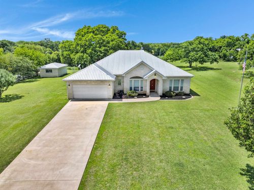 416 Highland Dr, Highland Haven, TX, 78654-8223 | Card Image