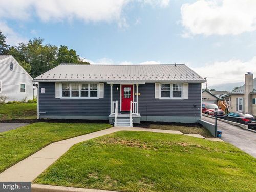 444 S Summit St, LOCK HAVEN, PA, 17745-3415 | Card Image