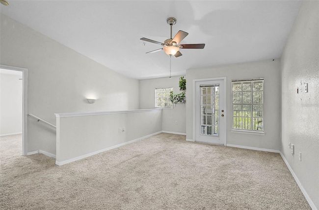 APT-204 - 8827 Manor Loop, Condo with 2 bedrooms, 2 bathrooms and null parking in Lakewood Ranch FL | Image 5
