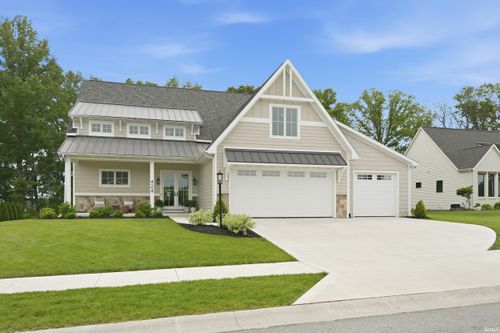 424 Gatcombe Run, Fort Wayne, IN, 46845-0153 | Card Image