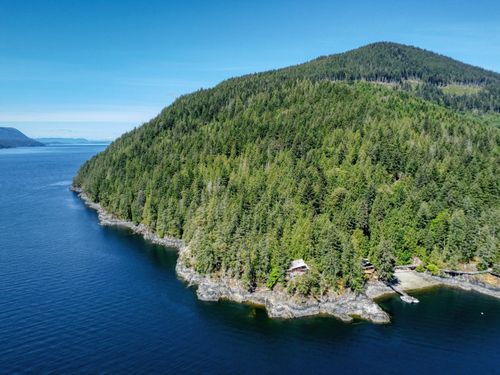 Block 1 Jervis Inlet Beach, Egmont, BC, V0N1N0 | Card Image