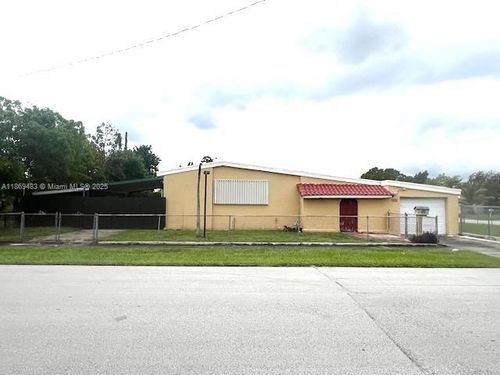 620 Nw 182nd Ter, Miami Gardens, FL, 33169-4363 | Card Image