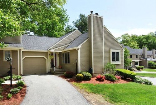 191-191 Brickett Hill Cir, Haverhill, MA, 01830-1585 | Card Image