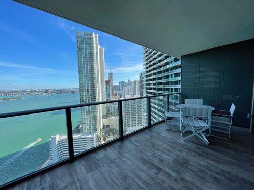 unit-3005-650 Ne 32nd St, Miami, FL, 33137-5260 | Card Image