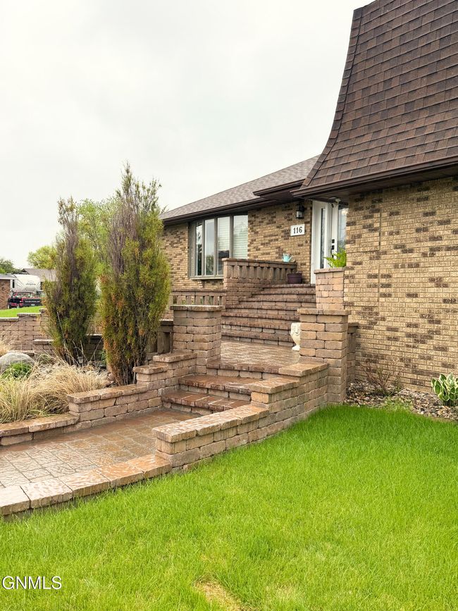 116 23 Rd St E, House other with 4 bedrooms, 3 bathrooms and null parking in Williston ND | Image 68