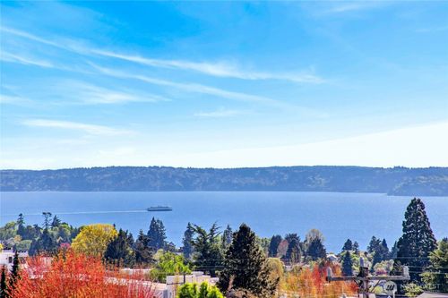4153 California Ave Sw, Seattle, WA, 98116-4101 | Card Image