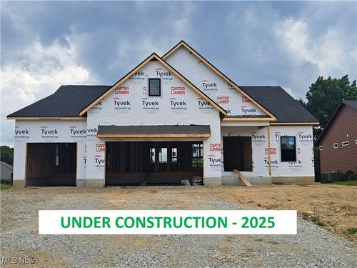 778 Fair Vista Cir Sw, Hartville, OH, 44632-9245 | Card Image