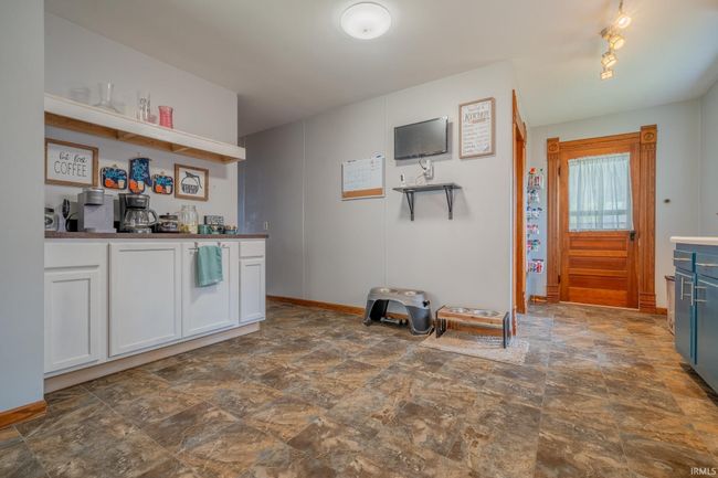521 S Riverside Dr, House other with 3 bedrooms, 2 bathrooms and null parking in Winamac IN | Image 9
