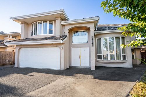 13107 74 Ave, Surrey, BC, V3W1C3 | Card Image