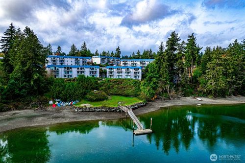 l25-924 Shorewood Drive, Bremerton, WA, 98312 | Card Image