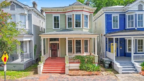 208 W 39th St, Savannah, GA, 31401-8808 | Card Image