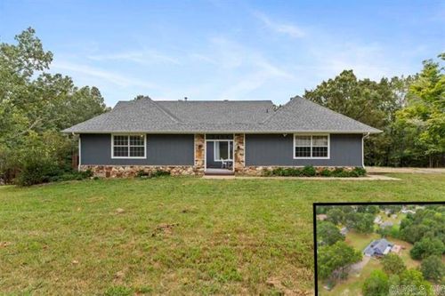 2404 Russell Ln, Mountain Home, AR, 72653-8153 | Card Image