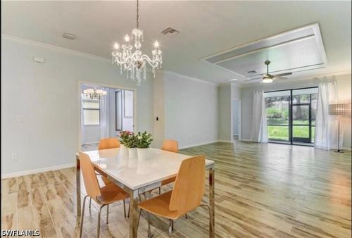 9170 Woodhurst Dr, NAPLES, FL, 34120-5268 | Card Image