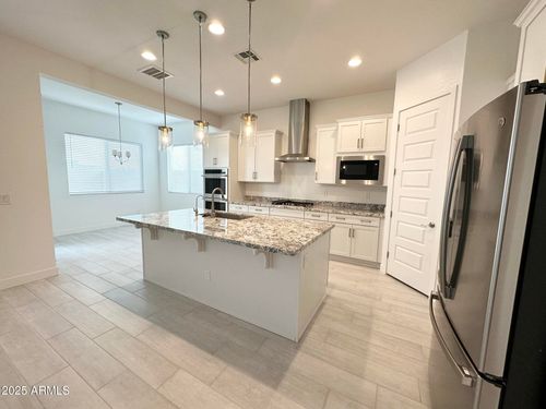 5923 N 85th Ave, Glendale, AZ, 85305-2253 | Card Image