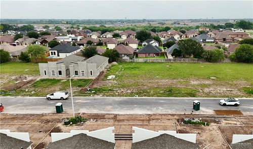 707 Deanne Dr, Weslaco, TX, 78596 | Card Image