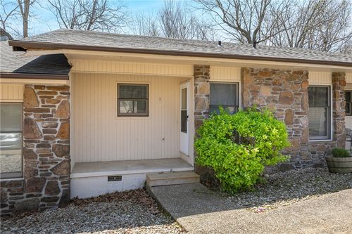 7 August Ln, Bella Vista, AR, 72715-8463 | Card Image