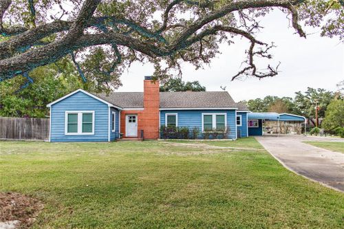 603 S Mccarty Avenue, Eagle Lake, TX, 77434 | Card Image