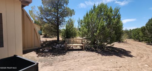 Lot 13 Ranch And Cattle, Ash Fork, AZ, 86320 | Card Image