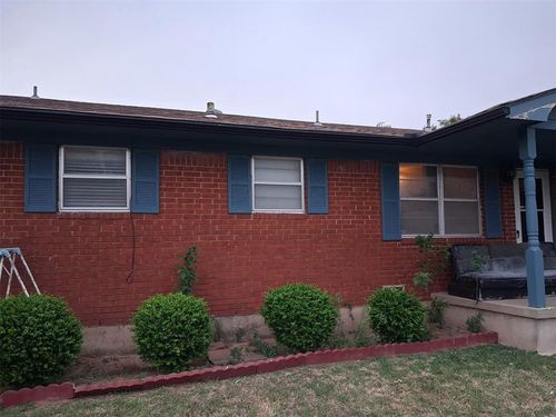 4810 Nw Williams Ave, Lawton, OK, 73505-3213 | Card Image