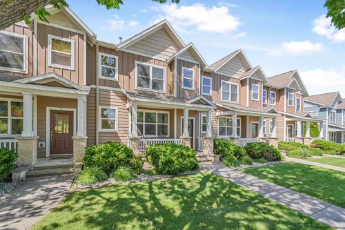 10617 Waterford Rd, Traverse City, MI, 49684-6268 | Card Image