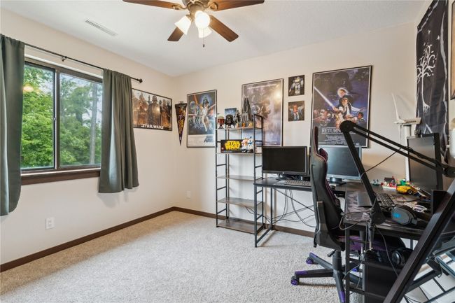 APT-14 - 1015 Woodland Heights Ct Se, Condo with 2 bedrooms, 1 bathrooms and null parking in Cedar Rapids IA | Image 16