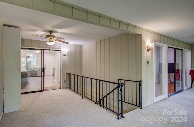 460 Crowfields Dr, Condo with 3 bedrooms, 3 bathrooms and null parking in Asheville NC | Image 14