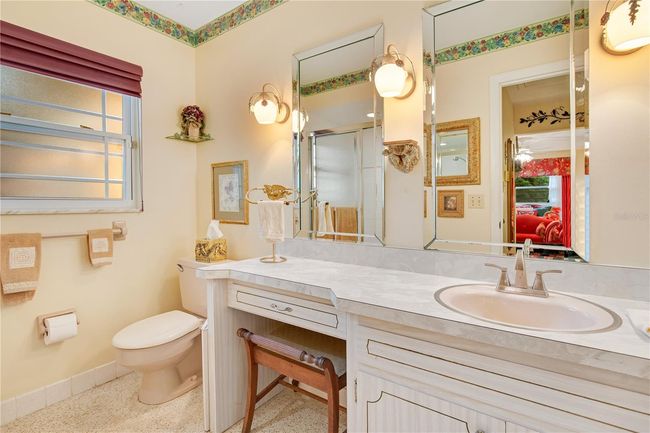 Mater Bathroom | Image 36