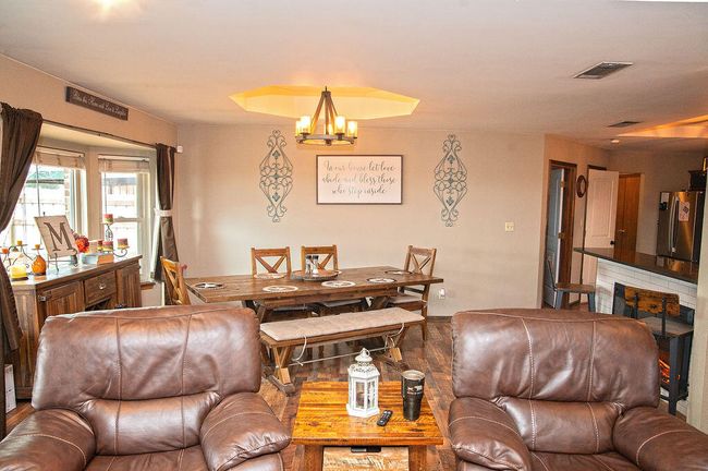 1560 State Highway 214, House other with 3 bedrooms, 3 bathrooms and null parking in Plains TX | Image 5