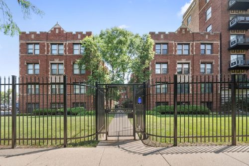 2w-4523.5 S Drexel Blvd, CHICAGO, IL, 60653 | Card Image