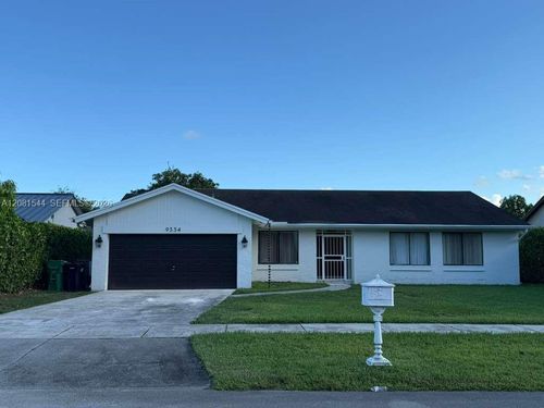 0-9334 Sw 171st Ter, Palmetto Bay, FL, 33157-4447 | Card Image