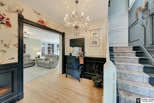 149 N 1st St, Seward, NE, 68434-2130 | Card Image