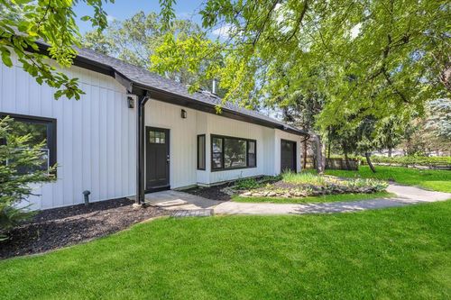 14 Sequoia Dr, Coram, NY, 11727-2033 | Card Image