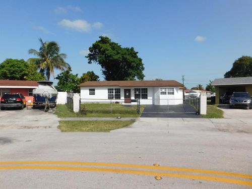 2251 Nw 29th Ter, Fort Lauderdale, FL, 33311-3220 | Card Image