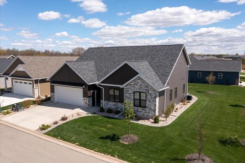 901 Clover Court, MENASHA, WI, 54952 | Card Image