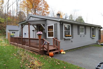 74 Hinman Street, House other with 2 bedrooms, 2 bathrooms and null parking in Newport City VT | Image 1