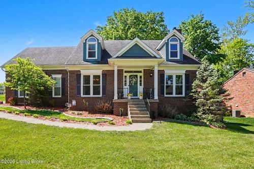 5508 Pavilion Way, Louisville, KY, 40291-1374 | Card Image