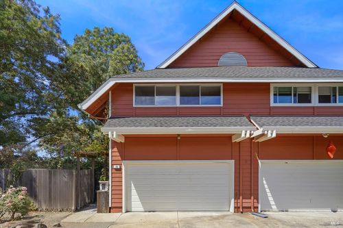 38 Meadowbrook Ct, Cotati, CA, 94931-5182 | Card Image