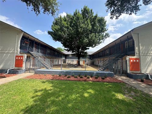 apt-211-4618 Reiger Ave, Dallas, TX, 75246-1216 | Card Image