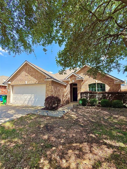 130 Buckskin Dr, Waxahachie, TX, 75167-4829 | Card Image