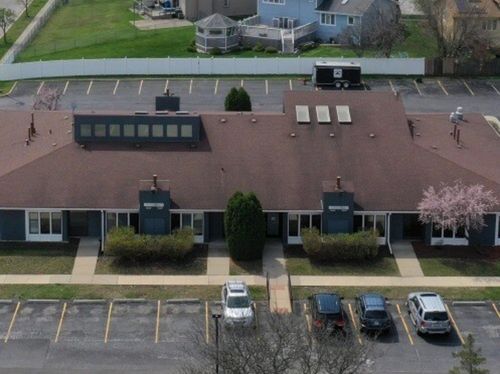 a-17524 E Carriageway Dr, Hazel Crest, IL, 60429-2187 | Card Image