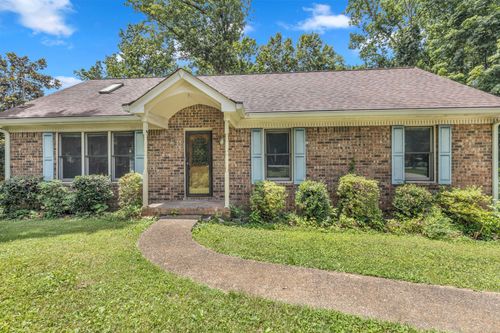 1106 Dogwood Ln, White House, TN, 37188-9046 | Card Image