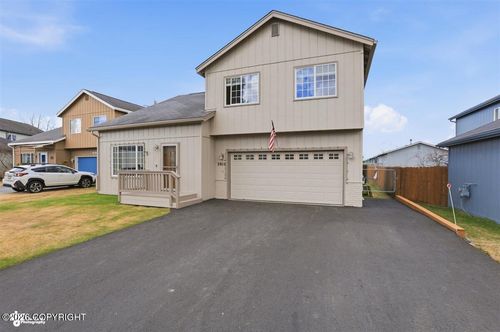 3910 Red Talon Dr, Anchorage, AK, 99507-2896 | Card Image