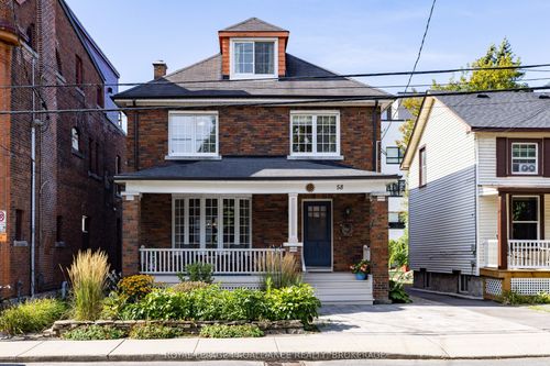 {{alt}} | Card Image