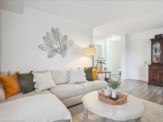 504 - 432 Main St E, House attached with 2 bedrooms, 2 bathrooms and 1 parking in Hamilton ON | Image 8
