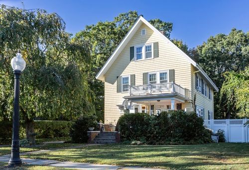 195 Bedford St, New Bedford, MA, 02740-3445 | Card Image