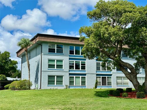 304b-333 Lake Howard Drive Nw, WINTER HAVEN, FL, 33880 | Card Image
