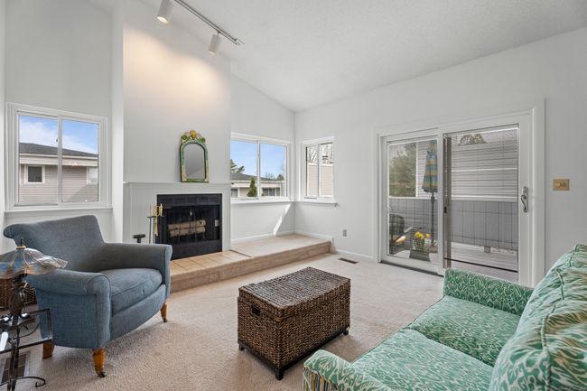 45 - 45 Stratton Way, Condo with 2 bedrooms, 2 bathrooms and null parking in Branford CT | Image 4